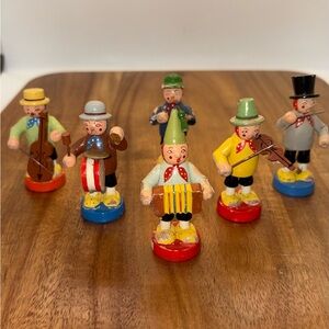 Erzgebirge Hand-Painted Wooden Clown Band Figurines - Colorful Set